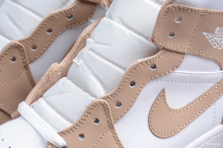 Jordan 554724-271 Tan Mid Gum - 1 0103